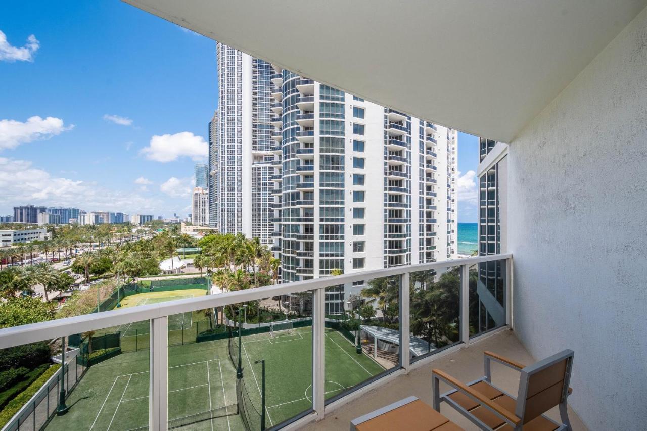 Trump Intl 2 Bedroom Apartment 1600 Sqf Ocean And Bay View サニーアイルズビーチ エクステリア 写真