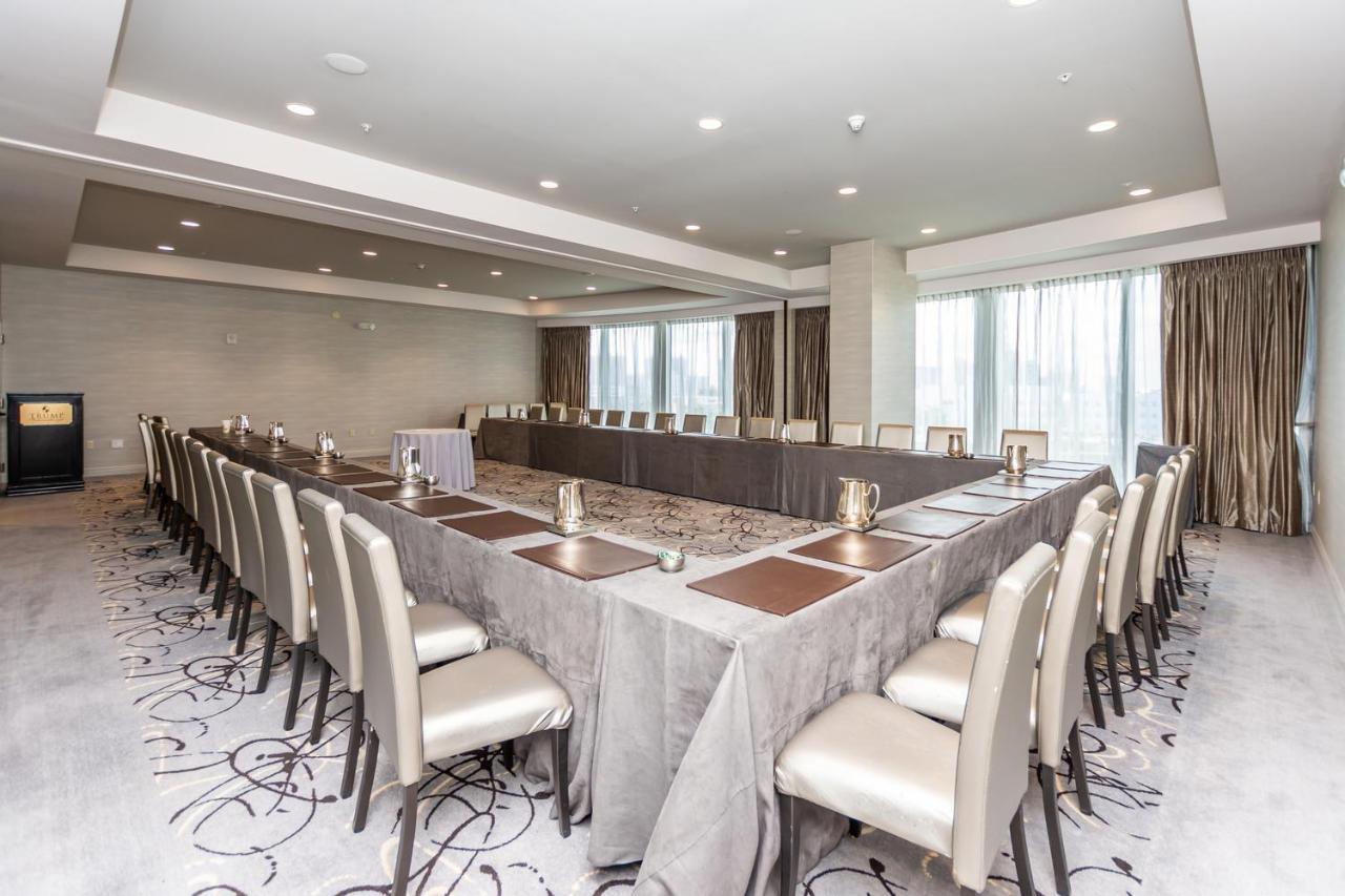 Trump Intl 2 Bedroom Apartment 1600 Sqf Ocean And Bay View サニーアイルズビーチ エクステリア 写真
