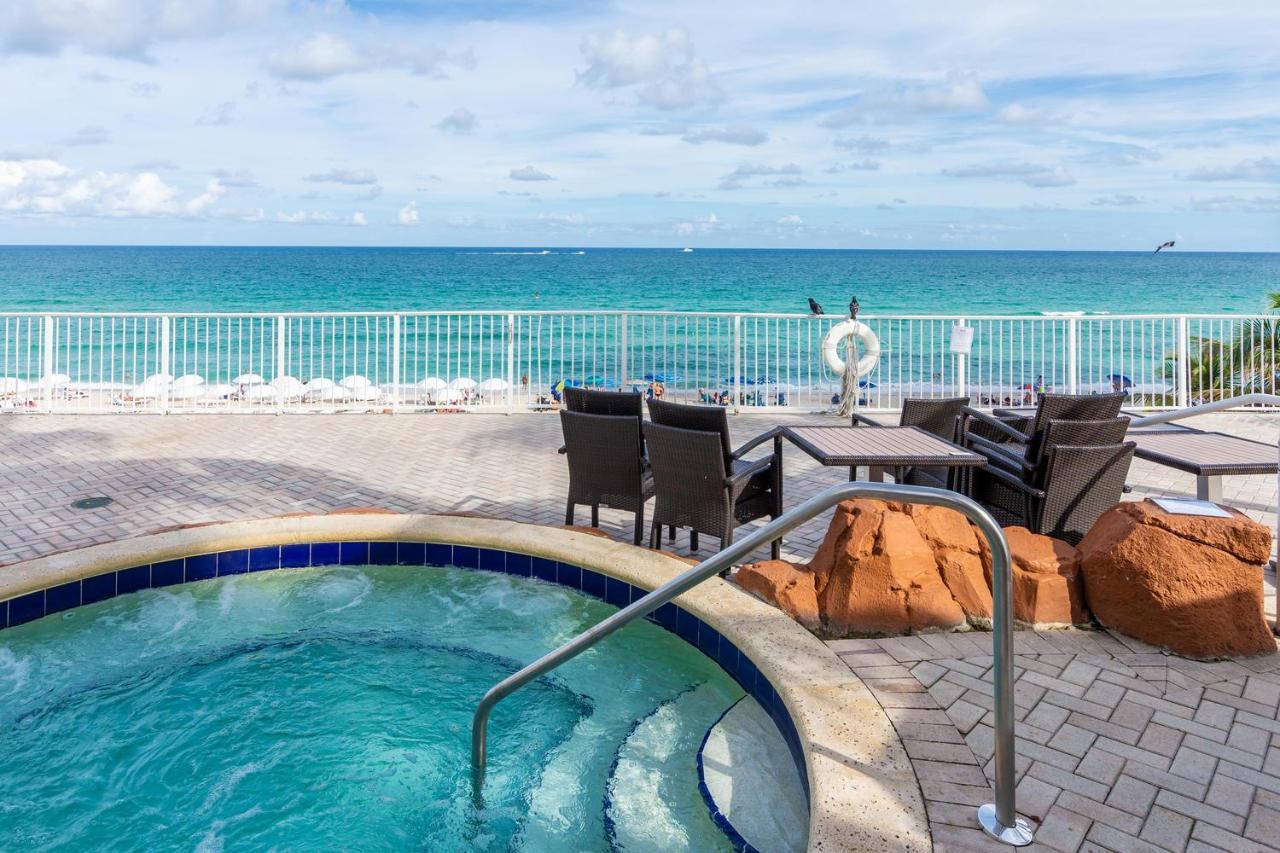 Trump Intl 2 Bedroom Apartment 1600 Sqf Ocean And Bay View サニーアイルズビーチ エクステリア 写真