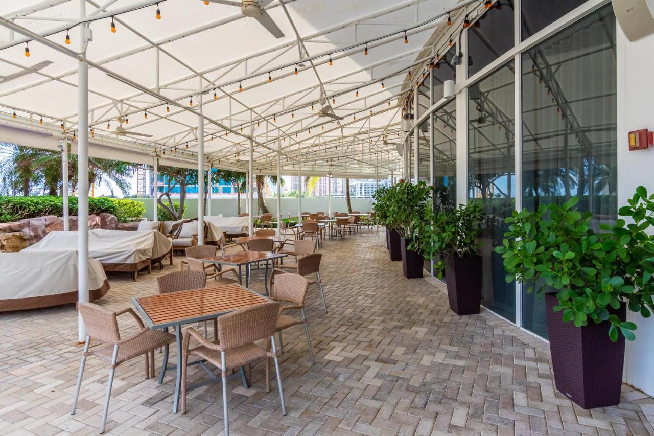 Trump Intl 2 Bedroom Apartment 1600 Sqf Ocean And Bay View サニーアイルズビーチ エクステリア 写真